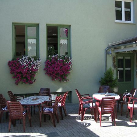 卡尔施塔特 Weinstube Schwalbennest酒店 外观 照片